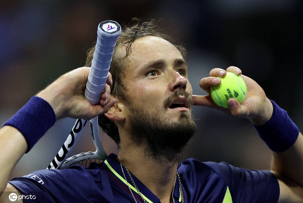 过刻苦努力 过刻苦努力